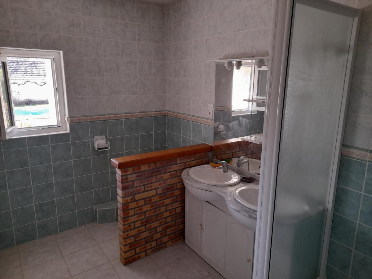 Avol D'Oiseau Bed & Breakfast Villers-Farlay ภายนอก รูปภาพ